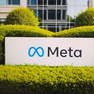Meta suspend son programme de surveillance des employés après une fuite de données